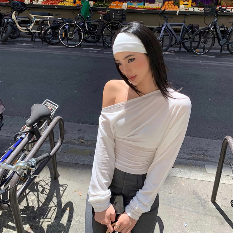Off Shoulder Blouse - 2026年 レディース ワンショルダートップ 長袖Tシャツ アシンメトリー ラッフル